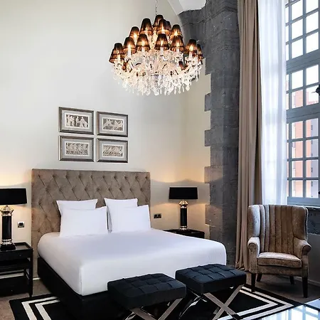 Hotel Royal Hainaut & 4*