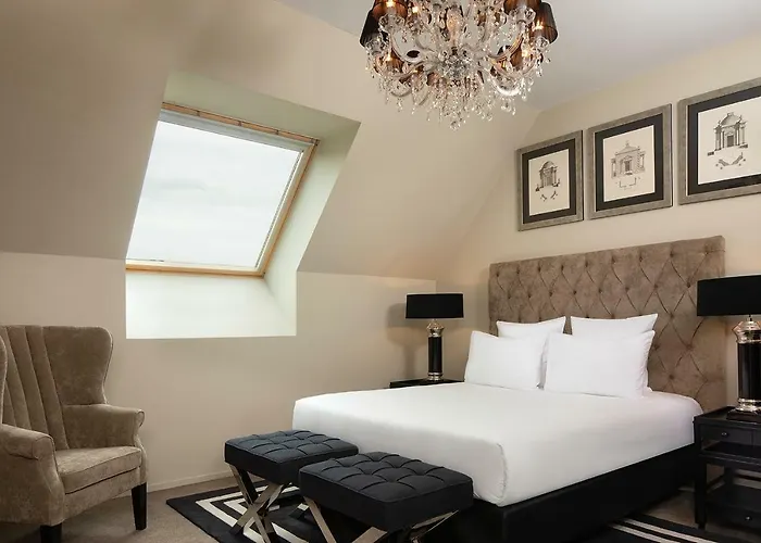 Royal Hainaut & 4* Valenciennes