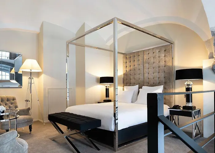 Hotel Royal Hainaut & 4*