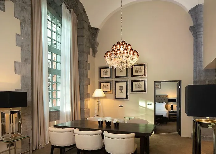 Royal Hainaut & Hotel 4*